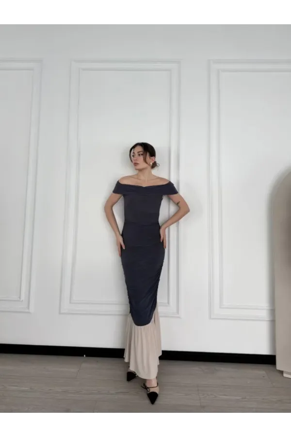 Striptiz Omuzlu Uzun Elbise- Füme