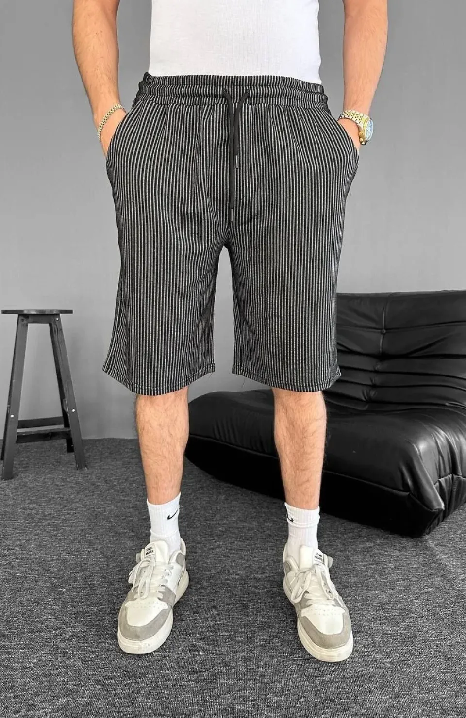 Su Yolu Çizgili Ön Arka Cepli Şort Yazlık Nefes Alabilir - Siyah