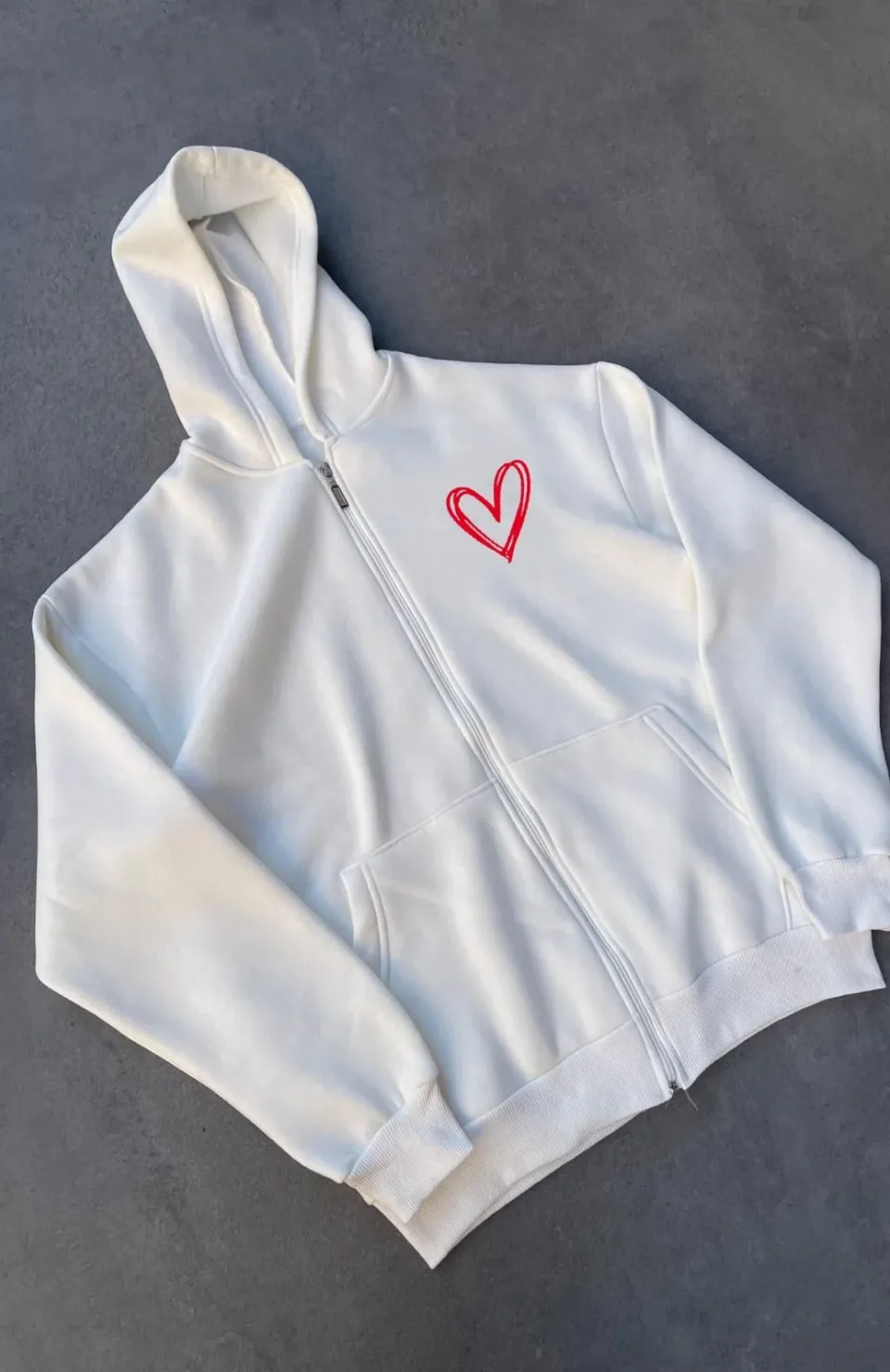 Üç İplik Baskılı Fermuarlı Kapüşonlu Hırka - Beyaz Somersan Giyim | Kadın, Erkek ve Çocuk Moda