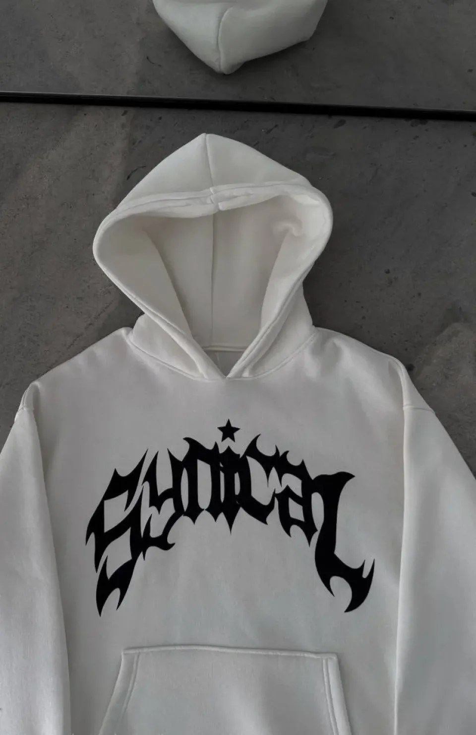 Üç İplik Kapüşonlu Baskılı Oversize SweatShirt- Beyaz