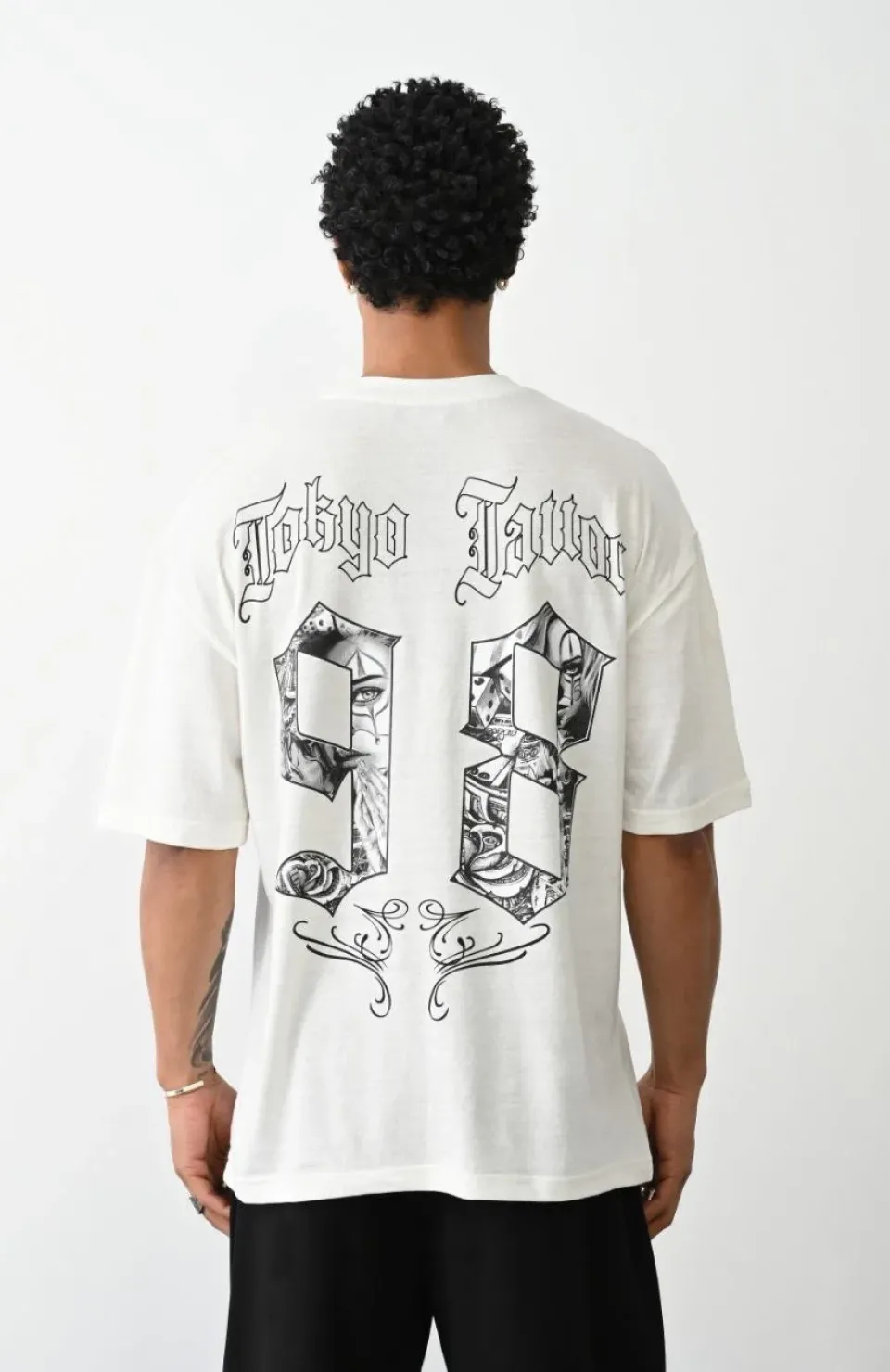 Unisex Baskılı Oversize T-Shirt - Beyaz Somersan Giyim | Kadın, Erkek ve Çocuk Moda