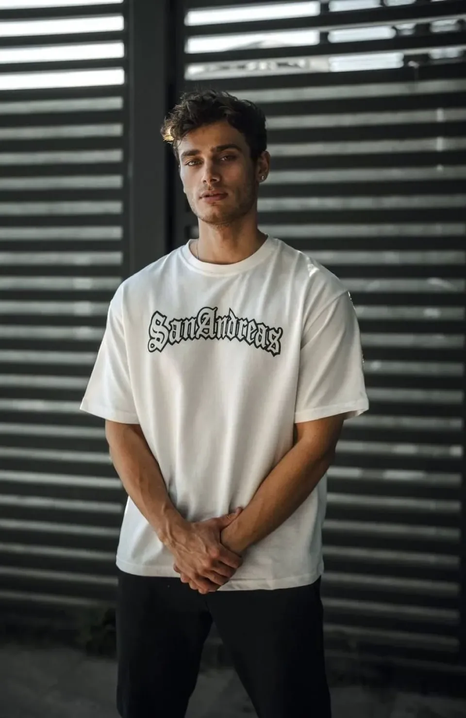 Unisex Bisiklet Yaka Baskılı Oversize T-Shirt - Beyaz Somersan Giyim | Kadın, Erkek ve Çocuk Moda