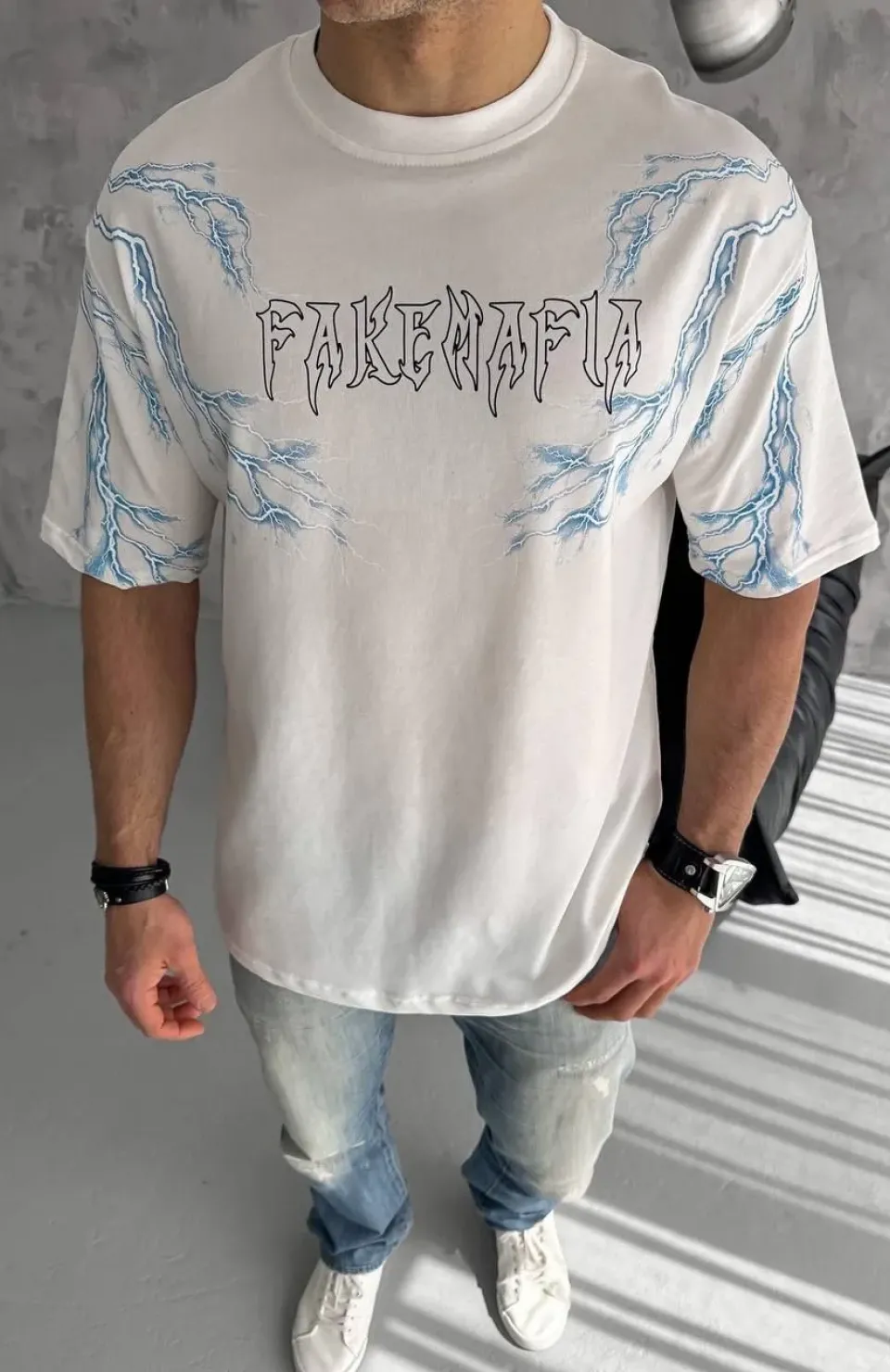 Unisex Bisiklet Yaka Baskılı Oversize T-Shirt - Beyaz Somersan Giyim | Kadın, Erkek ve Çocuk Moda