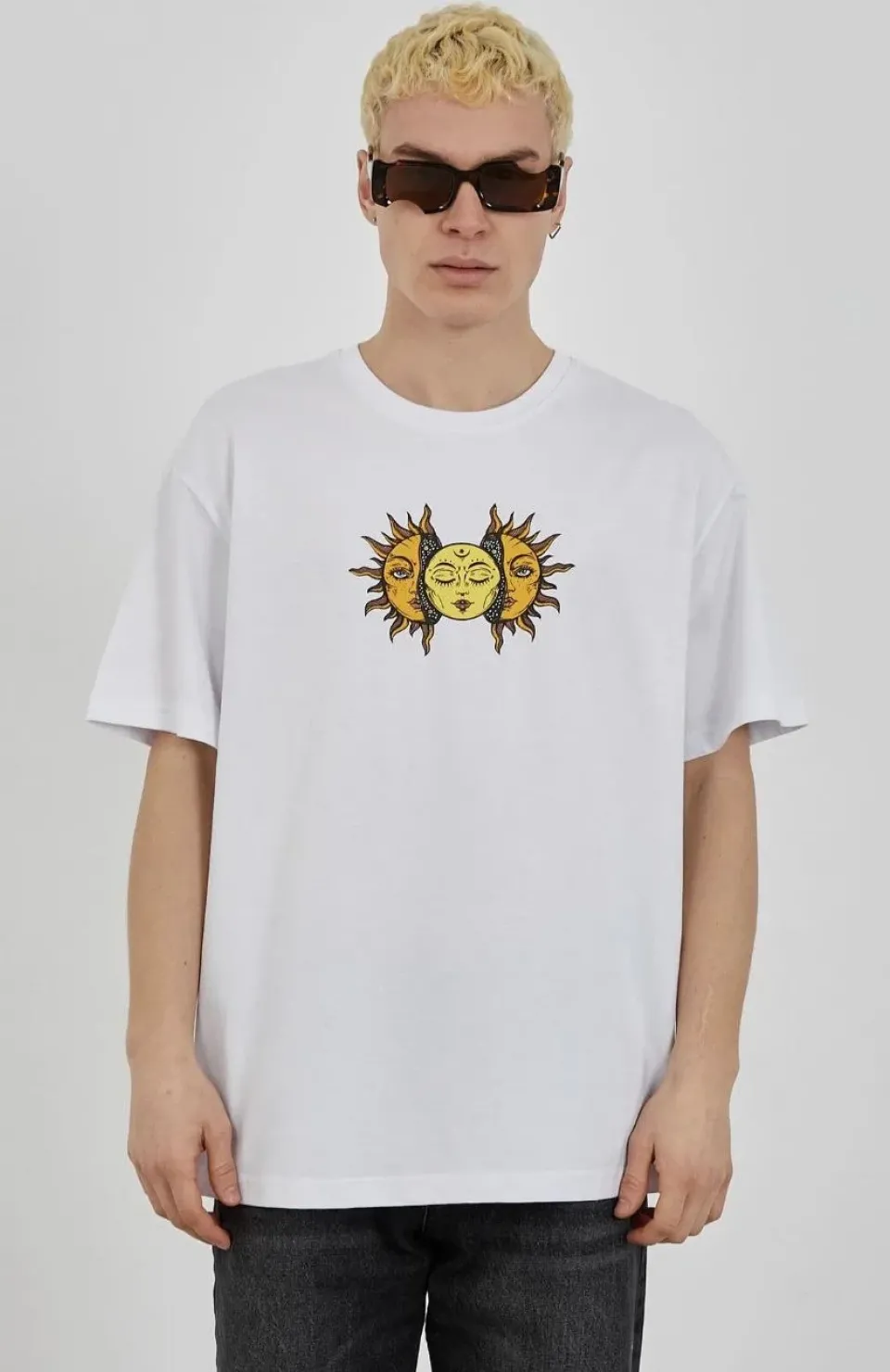 Unisex Bisiklet Yaka Baskılı Oversize T-Shirt - Beyaz Somersan Giyim | Kadın, Erkek ve Çocuk Moda