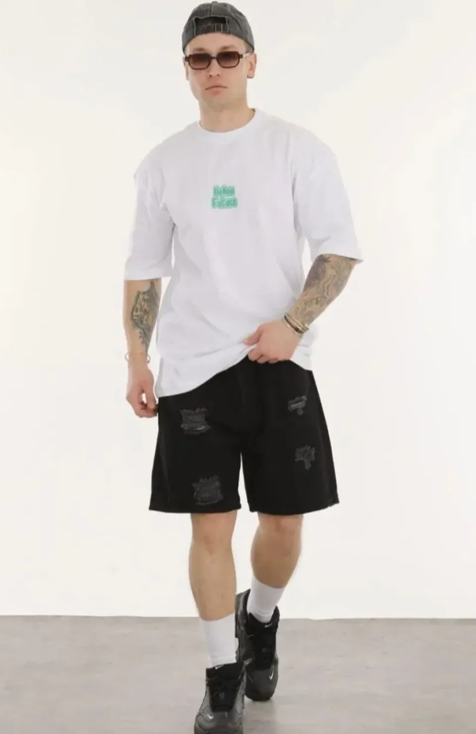 Unisex Bisiklet Yaka Baskılı Oversize T-Shirt - Beyaz Somersan Giyim | Kadın, Erkek ve Çocuk Moda