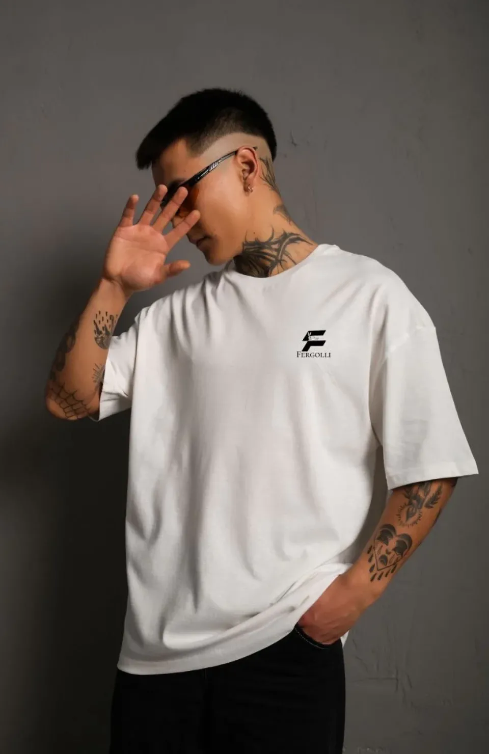 Unisex Bisiklet Yaka Baskılı Oversize T-Shirt - Beyaz Somersan Giyim | Kadın, Erkek ve Çocuk Moda