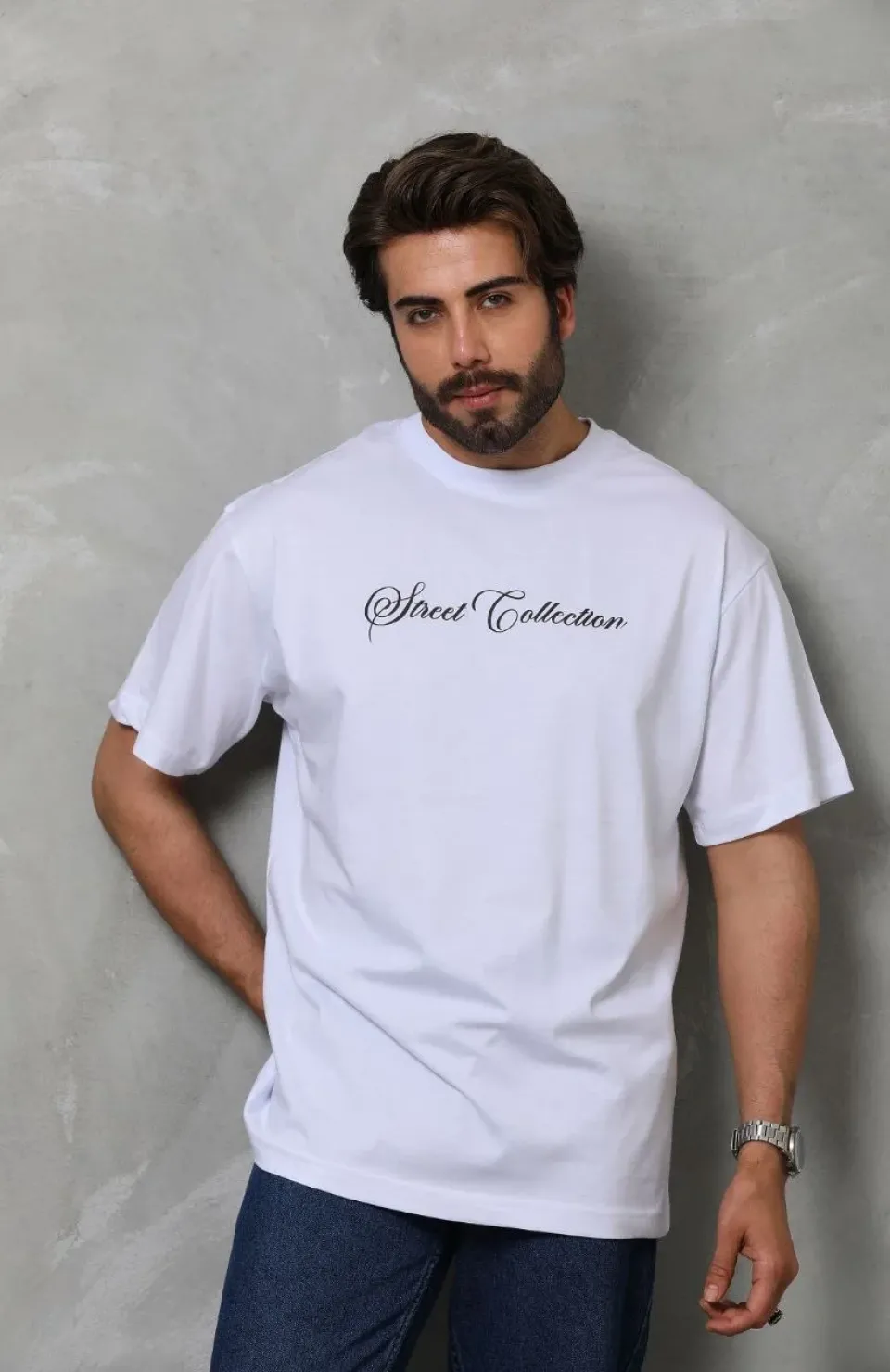 Unisex Bisiklet Yaka Baskılı Oversize T-Shirt - Beyaz Somersan Giyim | Kadın, Erkek ve Çocuk Moda