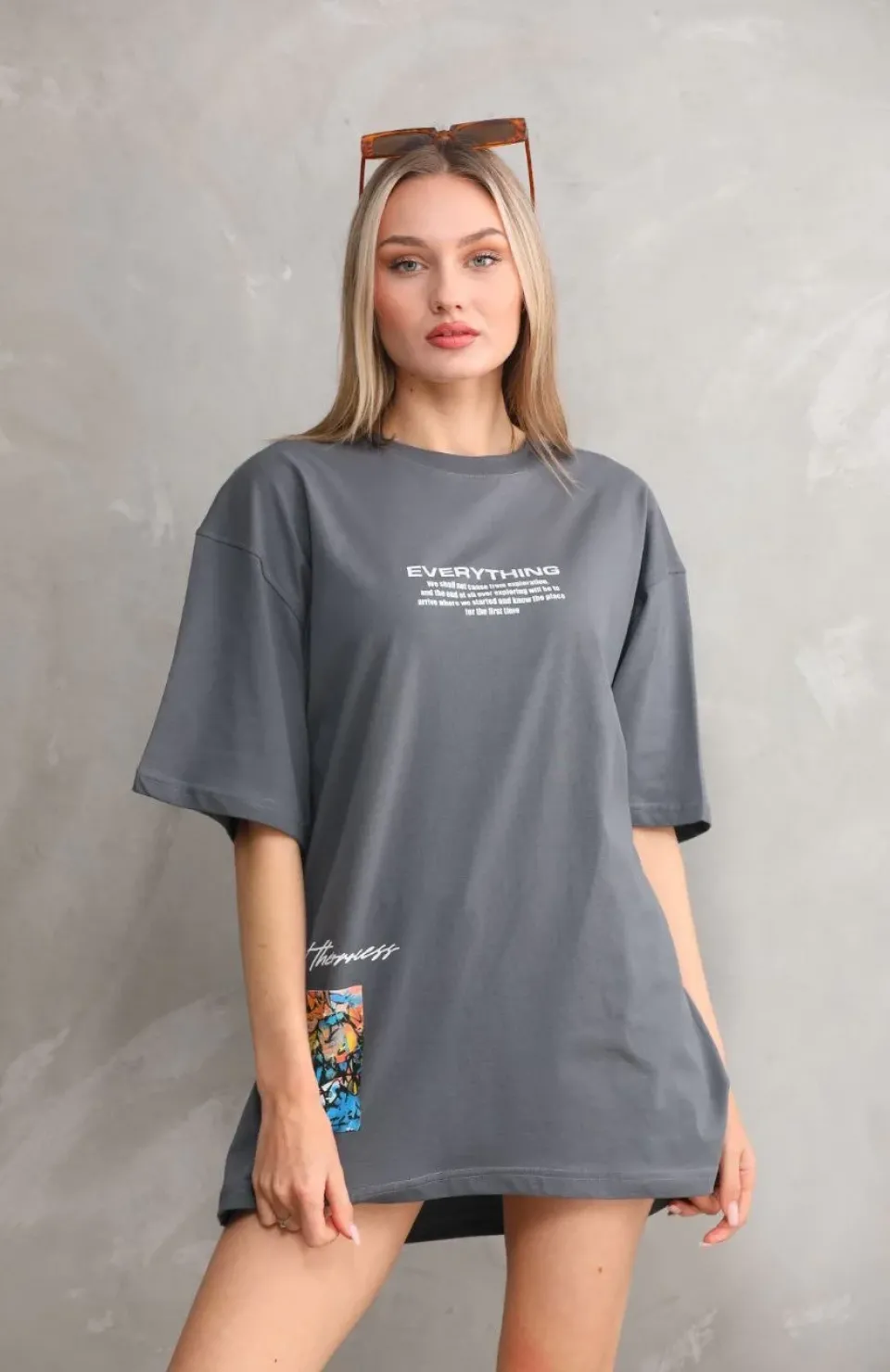 Unisex Bisiklet Yaka Baskılı Oversize T-Shirt - Gri Somersan Giyim | Kadın, Erkek ve Çocuk Moda