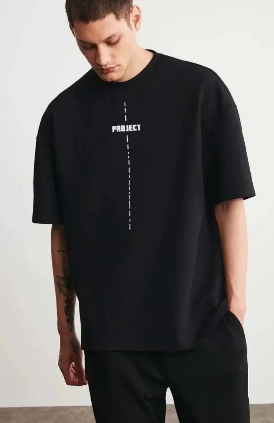 Unisex Bisiklet Yaka Baskılı Oversize T-Shirt - Siyah