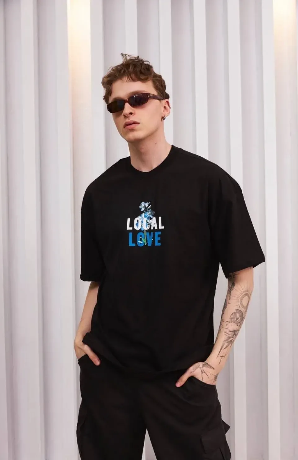 Unisex Bisiklet Yaka Baskılı Oversize T-Shirt - Siyah Somersan Giyim | Kadın, Erkek ve Çocuk Moda