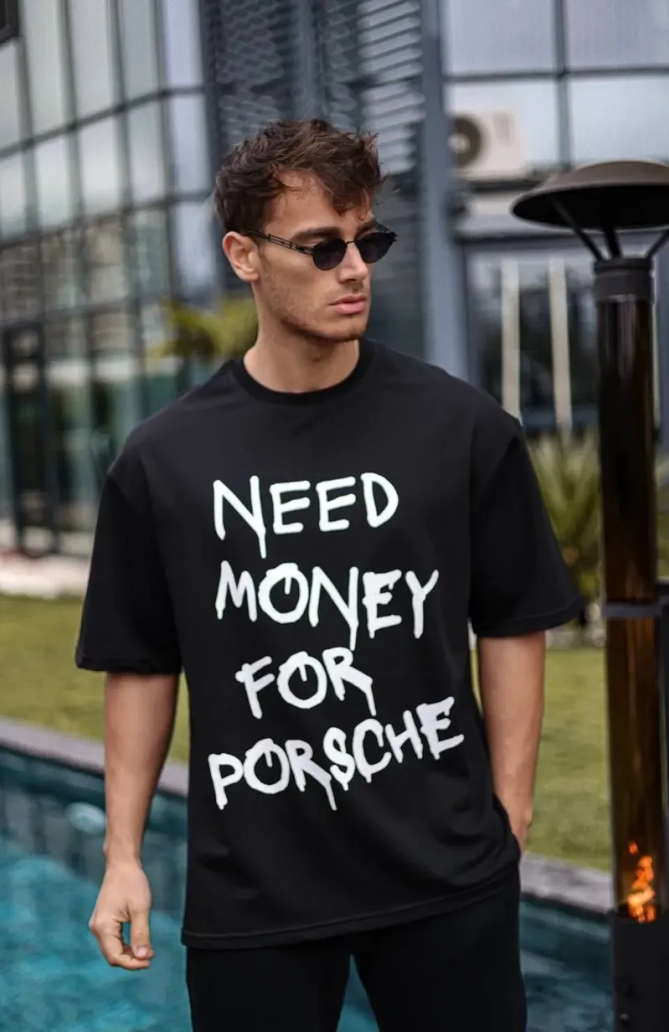 Unisex Bisiklet Yaka Baskılı Oversize T-Shirt - Siyah Somersan Giyim | Kadın, Erkek ve Çocuk Moda