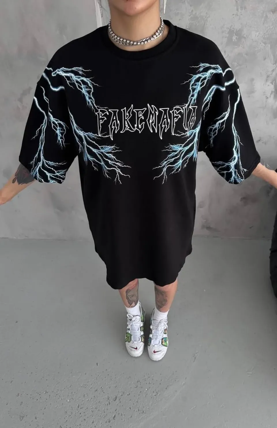 Unisex Bisiklet Yaka Baskılı Oversize T-Shirt - Siyah Somersan Giyim | Kadın, Erkek ve Çocuk Moda