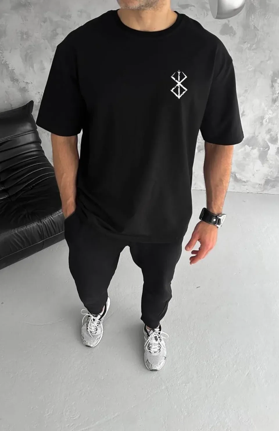 Unisex Bisiklet Yaka Baskılı Oversize T-Shirt - Siyah Somersan Giyim | Kadın, Erkek ve Çocuk Moda