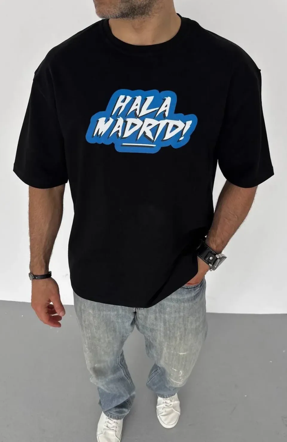 Unisex Bisiklet Yaka Baskılı Oversize T-Shirt - Siyah Somersan Giyim | Kadın, Erkek ve Çocuk Moda