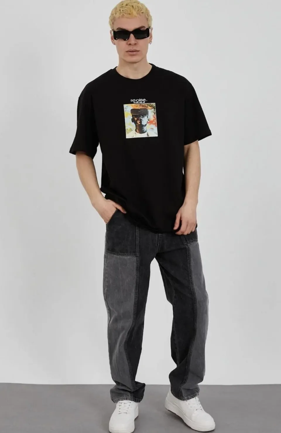 Unisex Bisiklet Yaka Baskılı Oversize T-Shirt - Siyah Somersan Giyim | Kadın, Erkek ve Çocuk Moda