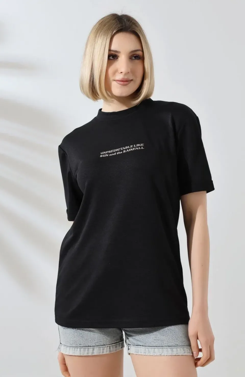 Unisex Bisiklet Yaka Baskılı Slim Fit T-Shirt - Siyah Somersan Giyim | Kadın, Erkek ve Çocuk Moda