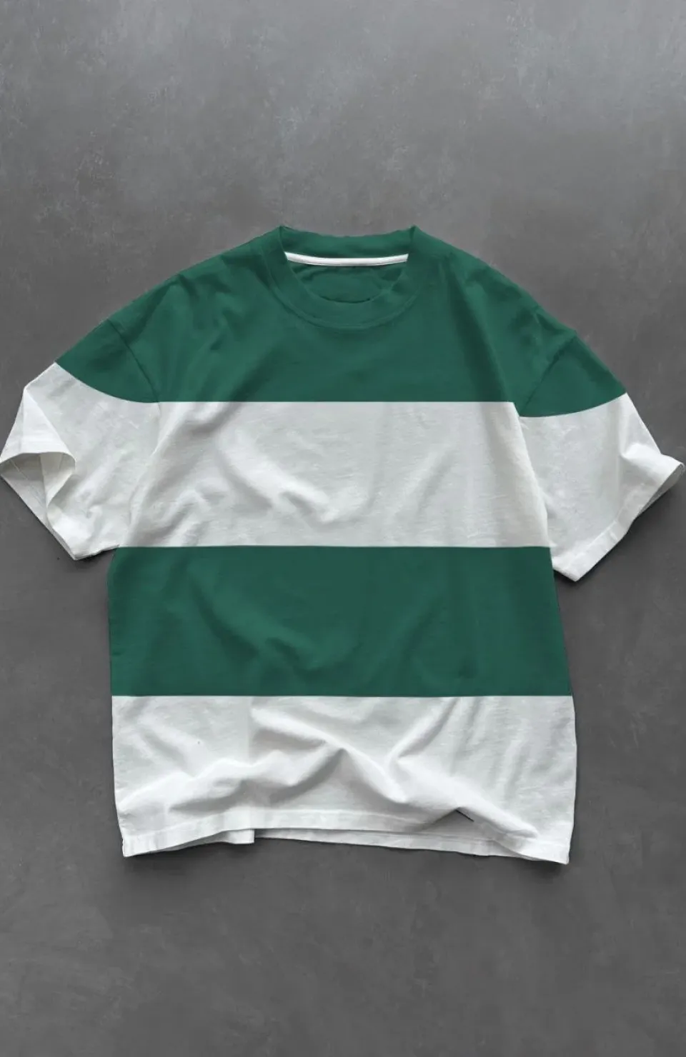 Unisex Bisiklet Yaka Parçalı T-Shirt - Yeşil