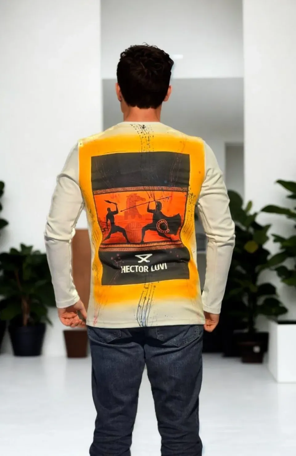 Unisex Bisiklet Yaka Uzun Kollu T-Shirt - Beyaz