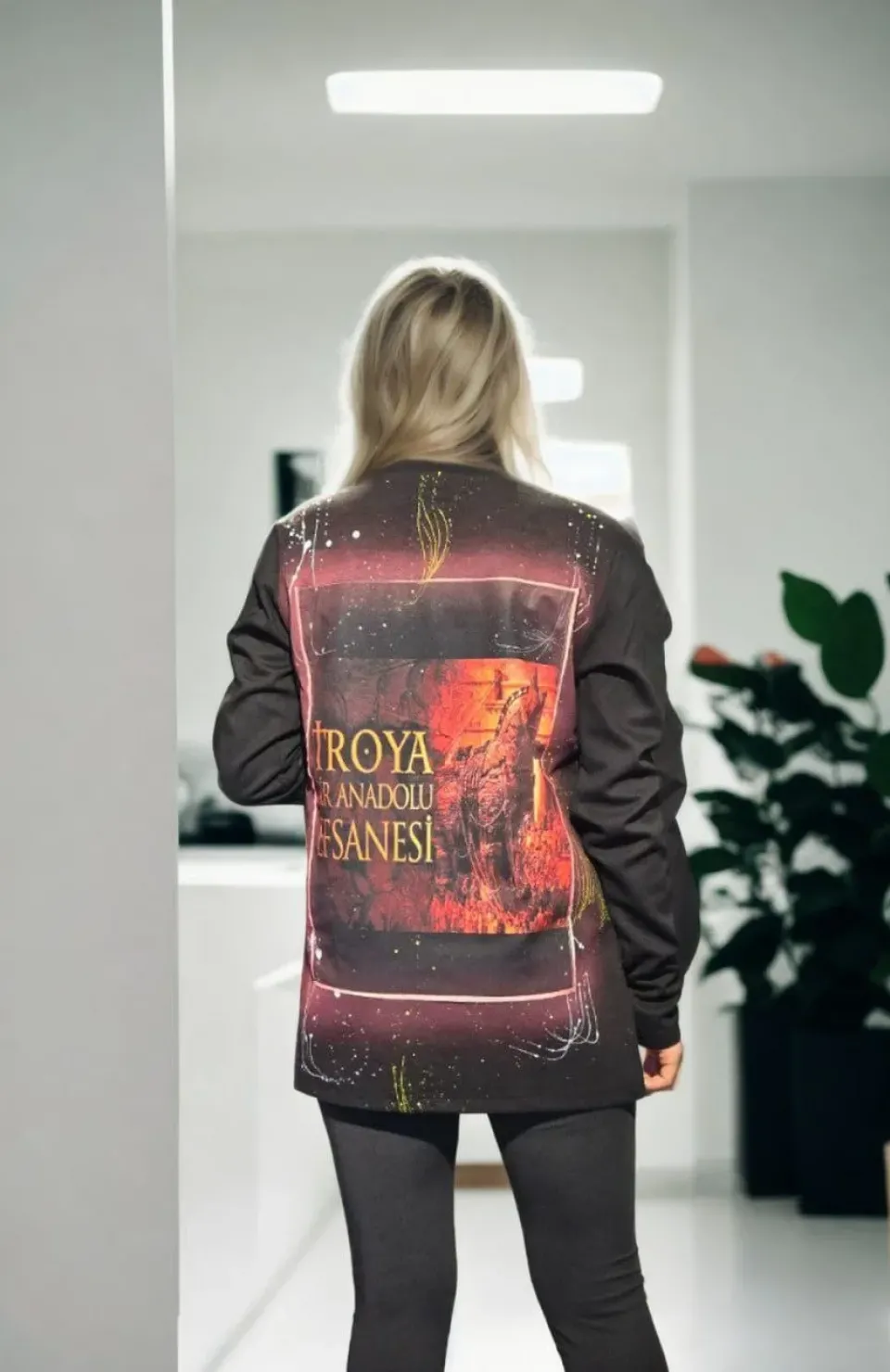 Unisex Bisiklet Yaka Uzun Kollu T-Shirt - Siyah