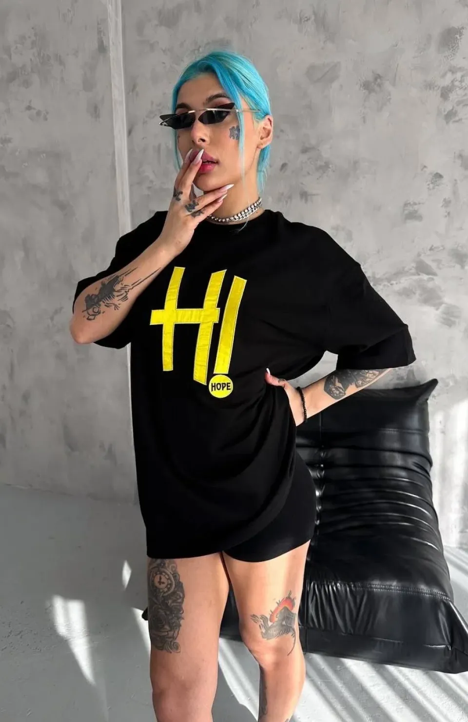 Unisex Nakış İşlemeli T-Shirt - Siyah