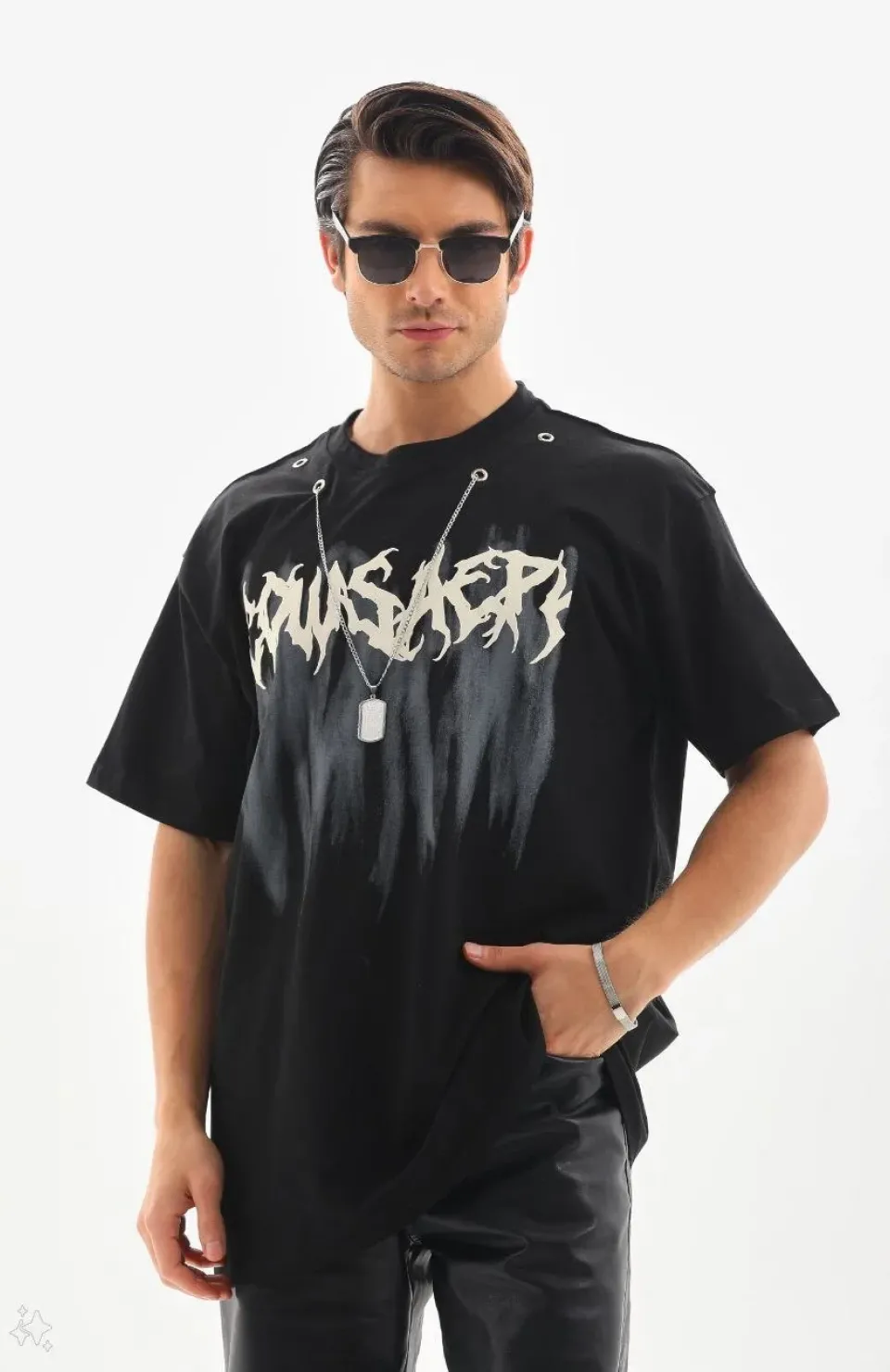 Unisex Oversize Kolye Dahil T-Shirt - Siyah