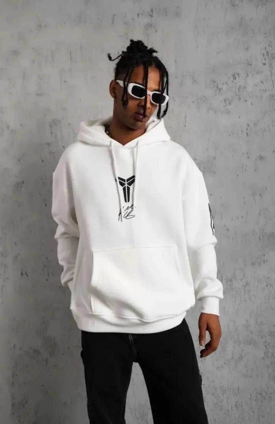 Unisex Sırt Baskılı Kapüşonlu Üç İplik Oversize Sweatshirt - Beyaz Somersan Giyim | Kadın, Erkek ve Çocuk Moda