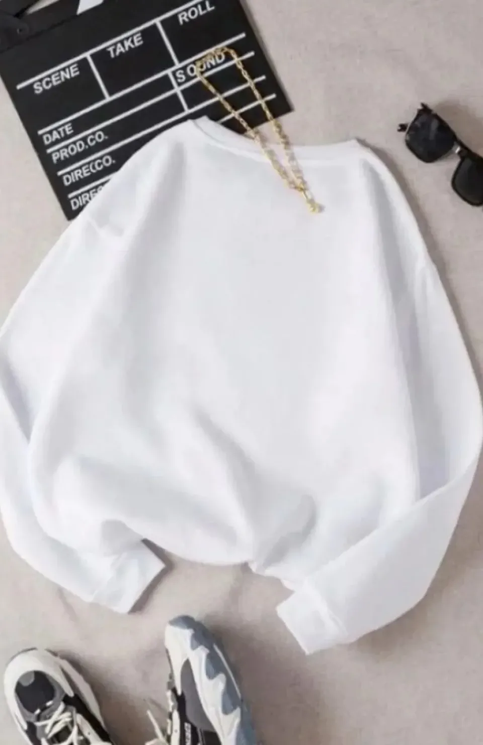 Unisex Üç İplik Biskilet Yaka SweatShirt - Beyaz Somersan Giyim | Kadın, Erkek ve Çocuk Moda