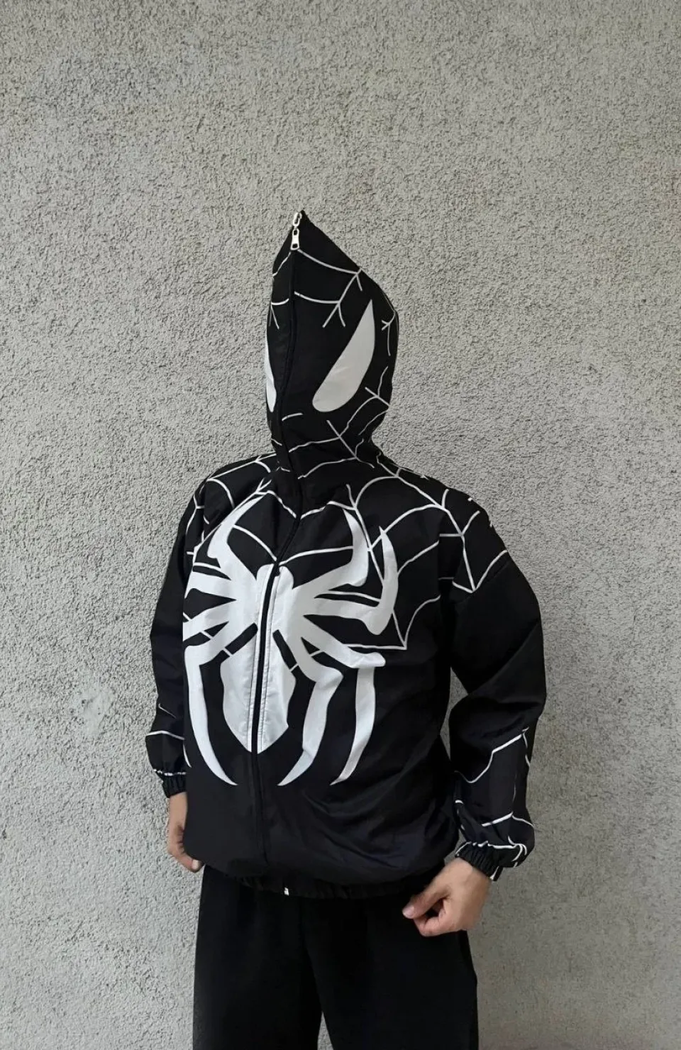 Unisex Uzun Kollu Kapşonlu Rüzgarlik - Siyah