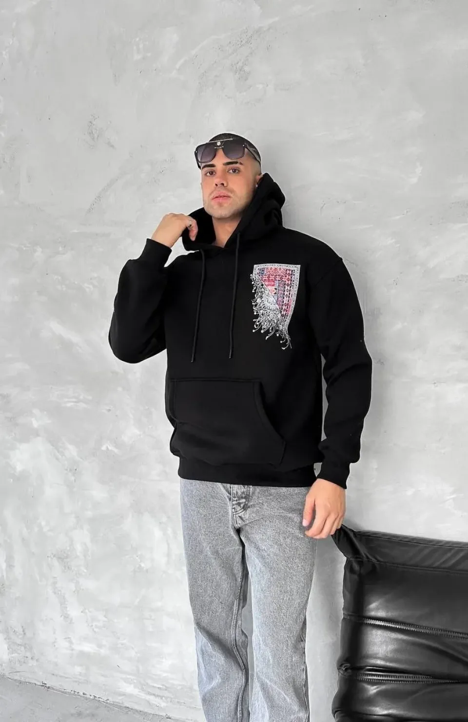 Uzun Kol Kapüşonlu Ön Ve Arka Baskılı SweatShirt - Siyah