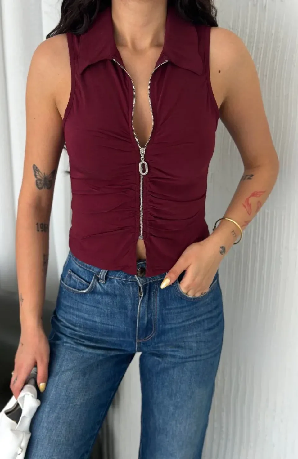 Yakalı Tam Fermuarlı Kolsuz Bluz - Bordo